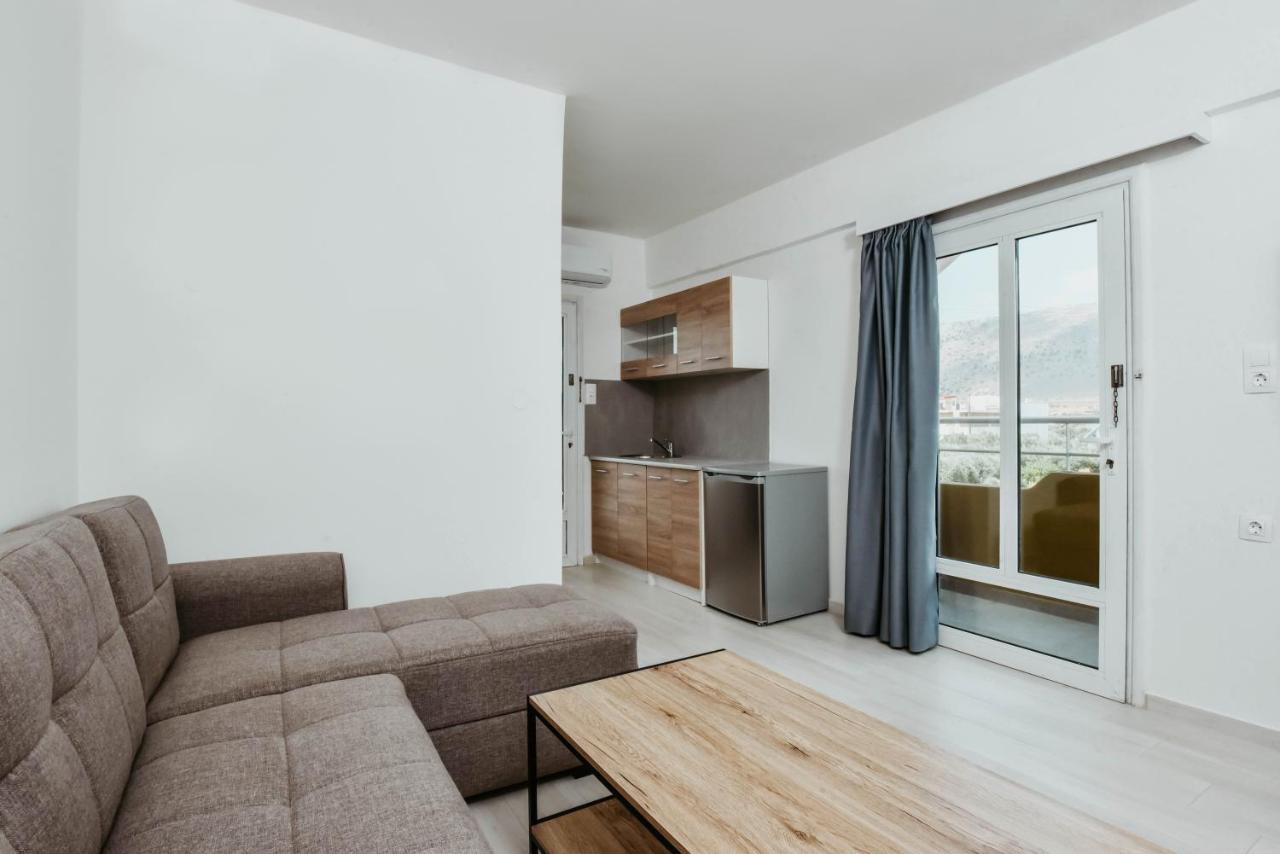 Alkyonides Apartment