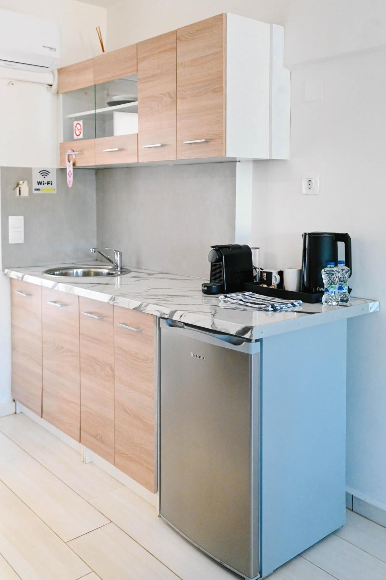Alkyonides Apartment *